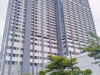 Disewakan unit apartemen embarcadero 1Bedroom