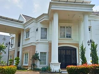 Di jual hunian mewah & ekslusif bergaya klasik