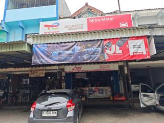 Ruko utk usaha bengkel Variasi sparepart mobil dsb
