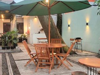 Dijual Tempat Usaha Strategis Dan Komersil Mainroad Riau Bandung Kota