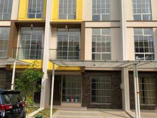Villa Daerah Pik 2 Miami 2 Jakarta
