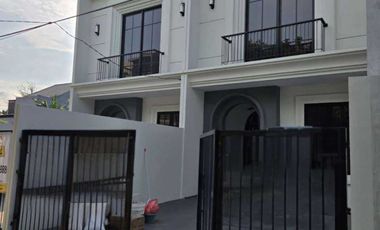 Dijual Rumah di Jl.Penyelesaian Tomang, Meruya Utara, Jakarta Barat