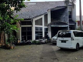 DIJUAL Gedung Mini Jl. Haji Nawi Raya