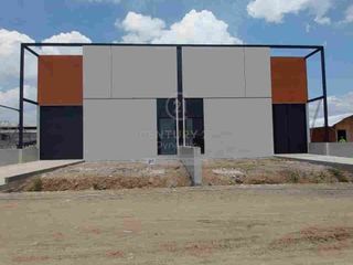 Dijual Gudang lokasi strategis dekat tol soroja dan kopo