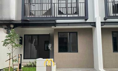 Dijual Cepat Rumah Baru Cluster Leonora Type Premium Attic , Gading Se