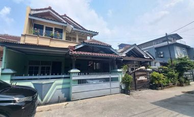 Rumah Minimalis 2 lantai di Harapan Indah Bekasi