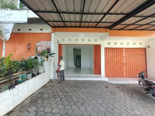 Jual Ruko 2 lantai Pinggir Jln Cibolerang Cinunuk bandung Timur