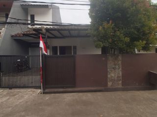 Jual Rumah LT 150 di Bekasi Dekat Grand Galaxy Park Siap Huni J-26978