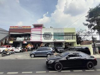 FOR RENT RUKO STRATEGIS KEMANG JAKARTA SELATAN