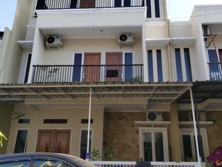 Dijual Rumah Bagus Siap Huni di Griya Lestari Indah Larangan