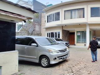 DIJUAL LELANG! GEDUNG KANTOR DIPULOGADUNG