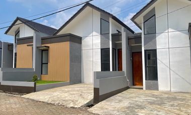 Dijual Murah Rumah Baru Tipe Eropa di Perumahan Daerah Purwakarta