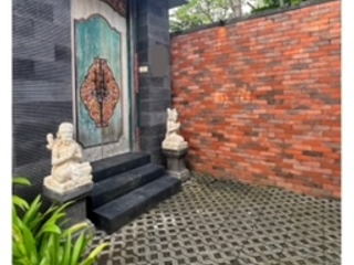 VILLA DI PANTAI PURNAMA GIANYAR