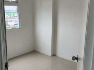 Harga Spesial Apartemen Green Pramuka Atas Mall