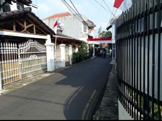 Dijual rumah lokasi strategis di Menteng Dalam Jakarta Selatan