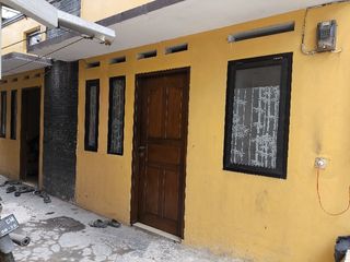 Di Sewakan Di Kontrakan Rumah Bulanan 3 lantai di daerah Jamika