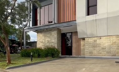 Rumah Brandnew 3 Lantai PALING MURAH Di Citra Gran CBD Cibubur