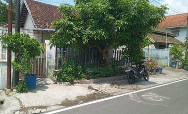 Dijual Rumah Sondakan Laweyan Solo