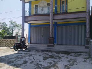 RUKO 3 LANTAI DIJUAL GROBOGAN