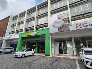 Disewakan Ruko Promenade Raya MERR Baru Bagus