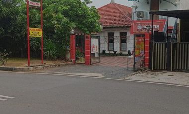 Dijual Rumah 2 Lantai Hadap Timur, Cocok Usaha di Pondok Indah