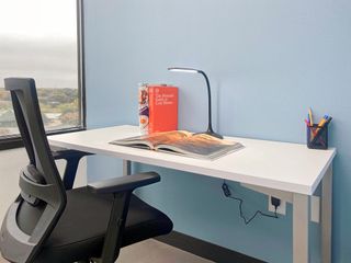 Professional office space in HQ Downtown Tower on fully flexible terms