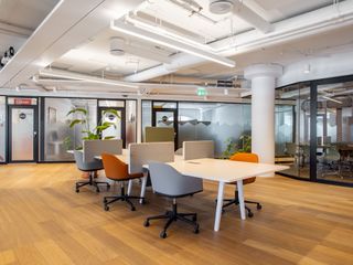 Find a dedicated desk and get down to business in Spaces Calle Industria