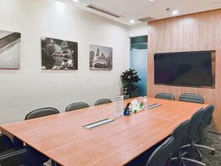 Regus Park Centrale: Serviced office for 10 people