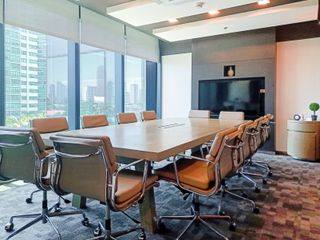 Private office for 10 people at Regus 8 Rockwell