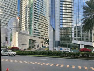 Professional office space in Regus GT Tower Makati on fully flexible terms