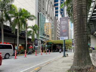 Professional office space in Regus Marco Polo on fully flexible terms