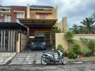 Dijual Rumah siap huni, 5x20, di Duta Garden