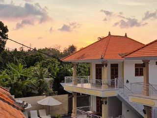 26 Bedroom Villa for sale in Banjar, Bali