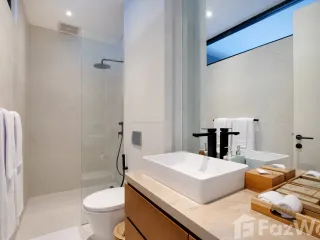 2 Bedroom Townhouse for sale at Oasis 2 by Breig