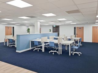 All-inclusive access to coworking space in HQ Laureano di Trevi Tower