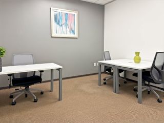 All-inclusive access to professional office space for 3 employees in Regus Alveo Park Triangle Tower