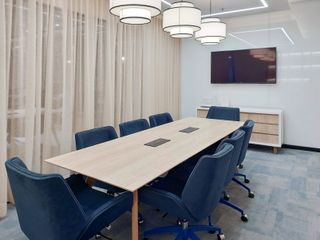 Private office space tailored to your business’ unique needs in Regus Alveo Park Triangle Tower