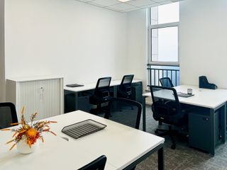 Regus Alveo Park Triangle Tower: Fully furnished office for a team of 15