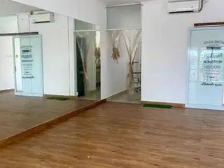 Ruko Bagus 2 Lantai Hadap Selatan Dijual, di Denpasar Selatan Area