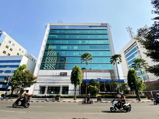 Ruang kerja, layanan, dan dukungan untuk membantu Anda bekerja lebih baik di Regus Menara Asia Afrika