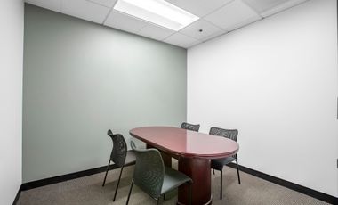 All-inclusive access to professional office space for 4 employees in Signature The Galleon