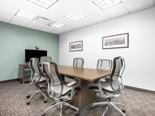 Book serviced office space for businesses of all sizes in Signature The Galleon