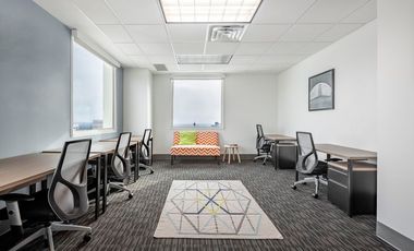 All-inclusive access to professional office space for 15 employees in Signature The Galleon