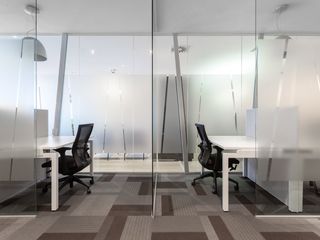 Find a dedicated desk in Signature The Galleon