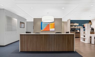 Ruang kerja fleksibel di Regus Vina House
