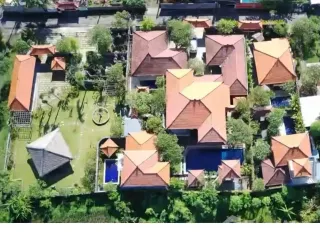 10 Bedroom Villa for sale in Lovina, Bali