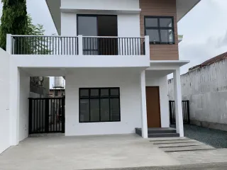 House and Lot for Sale in BF Homes, Parañaque City