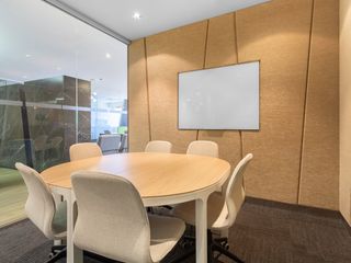 Private office space tailored to your business’ unique needs in Regus Ayala Malls 30th