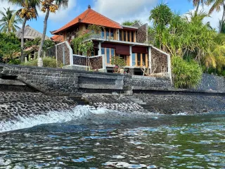 2 Bedroom Villa for sale in Tejakula, Bali