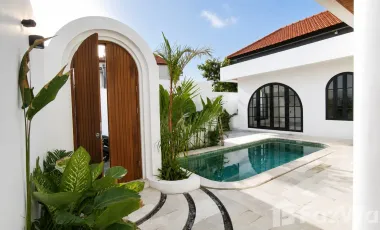 2 Bedroom Villa for sale in Munggu, Bali